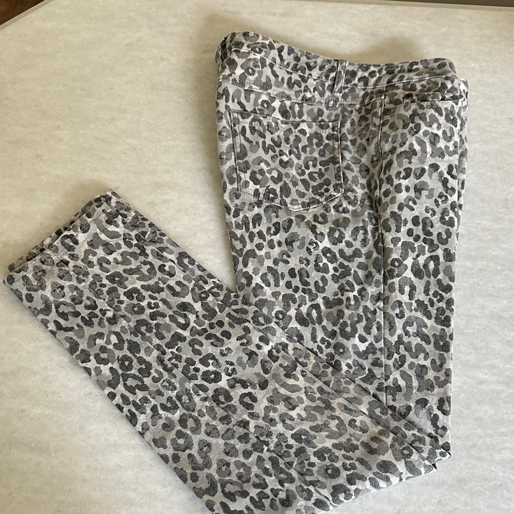 J Mclaughlin Leopard Print Jeans